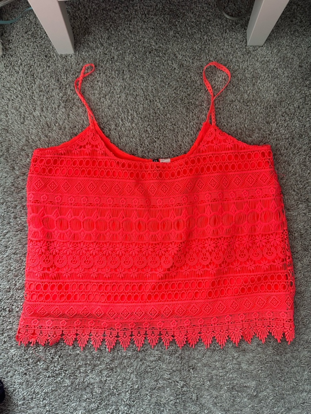 Divided Coral Lace Crochet Camisole Tank